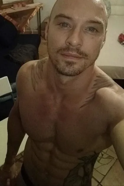 Profilo escort di LUCA BOY a Alessandria
